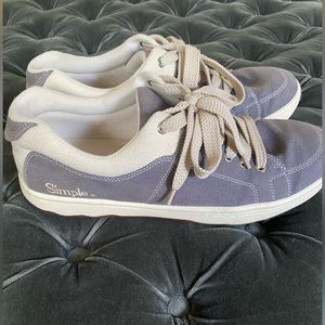 Men’s ‘Simple’ canvas shoes